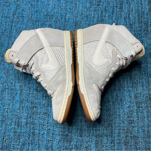 Nike Dunk Sky Hi Hidden Wedge Sneakers in Metallic Luster - Picture 6 of 9